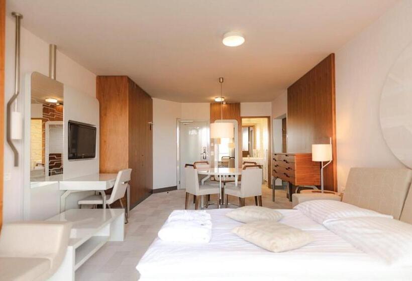 سوییت, Terme   Terme čatež