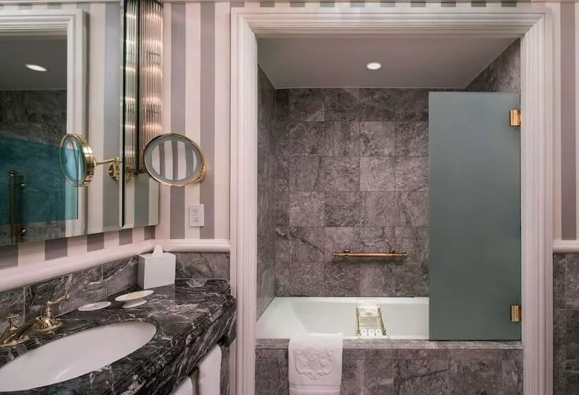 Deluxe-huone, The St. Regis New York