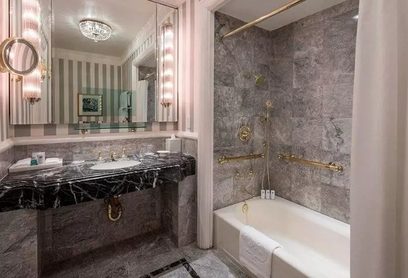 Deluxe-huone, The St. Regis New York