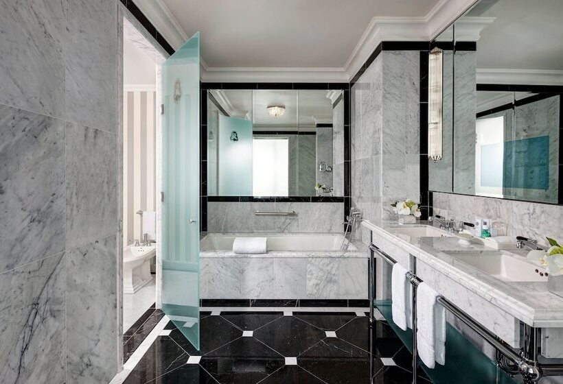 جناح ديلوكس, The St. Regis New York