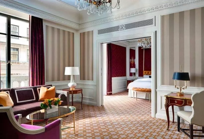 Deluxe-sviitti, The St. Regis New York