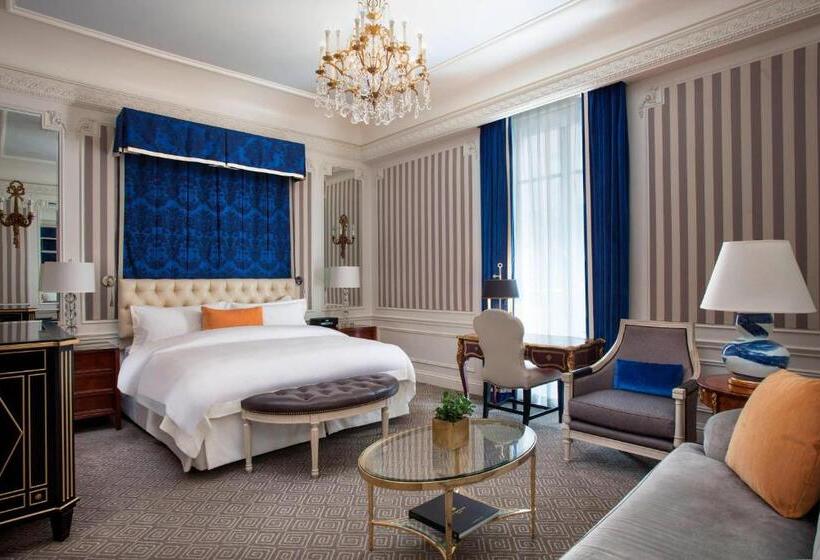 غرفة ديلوكس سرير كينج, The St. Regis New York