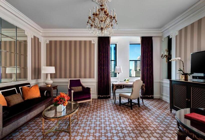 جناح سرير كينج, The St. Regis New York