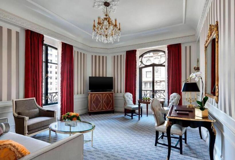 جناح, The St. Regis New York