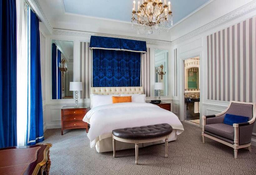 适合残疾人士使用的高档房间, The St. Regis New York