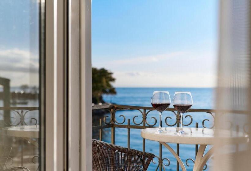 Номер Superior Вид на Море с Балконом, Villa Schubert