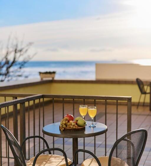 Семейный Номер Вид на Море, Villa Schubert