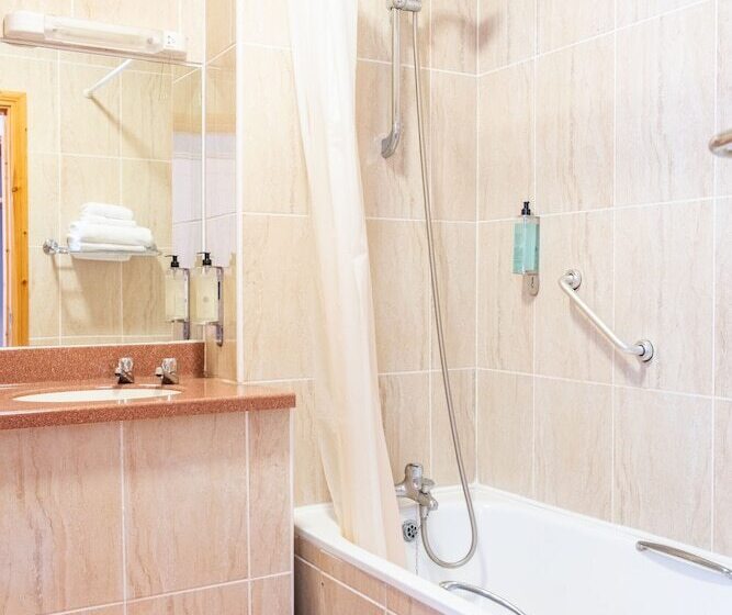 חדר סטנדרט יחיד, Woodenbridge