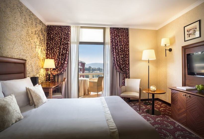 اتاق استاندارد یک نفره, Remisens Hotel Metropol