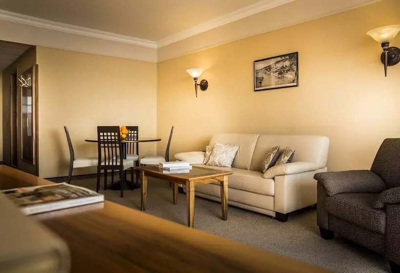 سوئیت اجرایی با چشم‌انداز دریا, Remisens Hotel Metropol