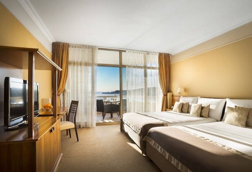 سوئیت اجرایی با چشمانداز دریا, Remisens Hotel Metropol