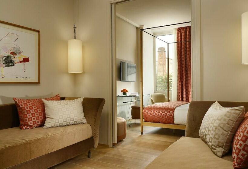 جناح عائلي, Grand Hotel Minerva