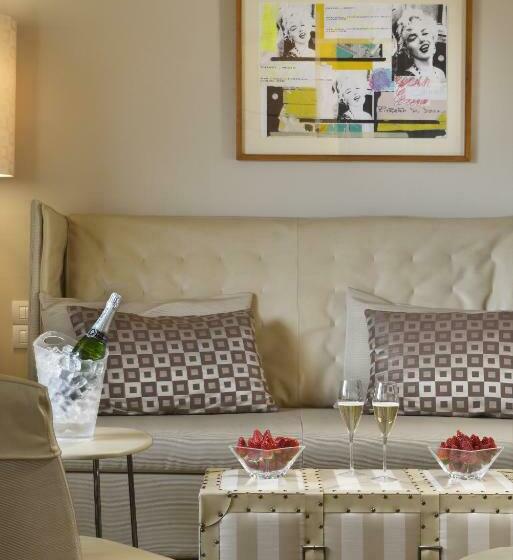 جناح, Grand Hotel Minerva