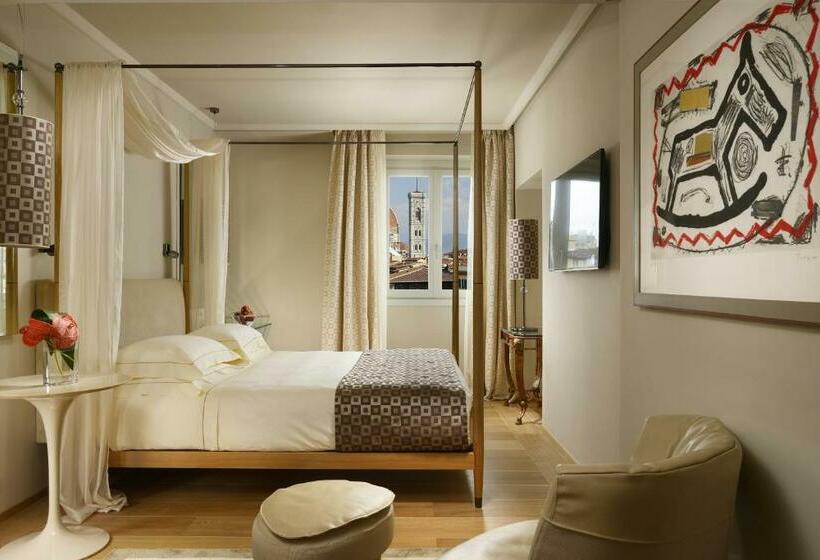 جناح, Grand Hotel Minerva