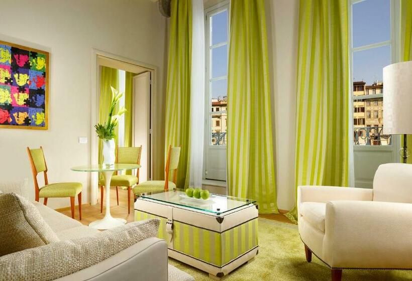 جناح, Grand Hotel Minerva