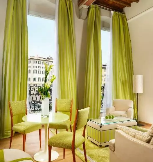 سوییت, Grand Hotel Minerva