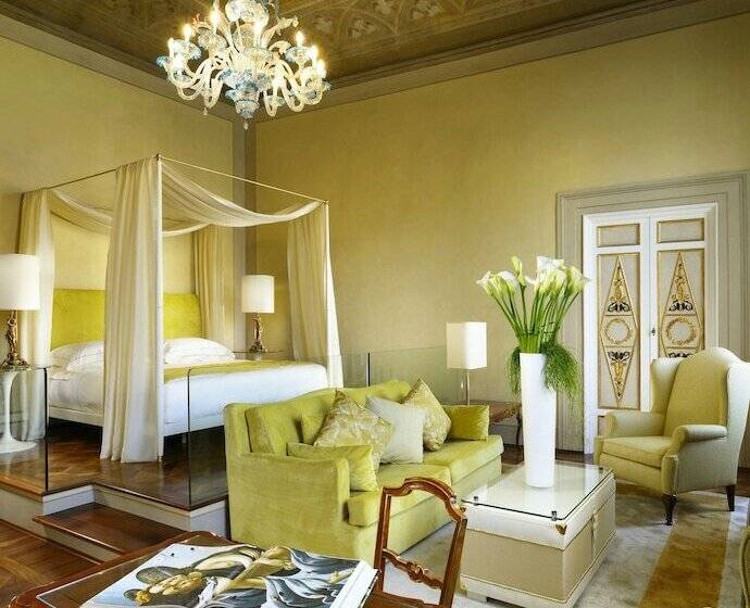 جناح, Grand Hotel Minerva