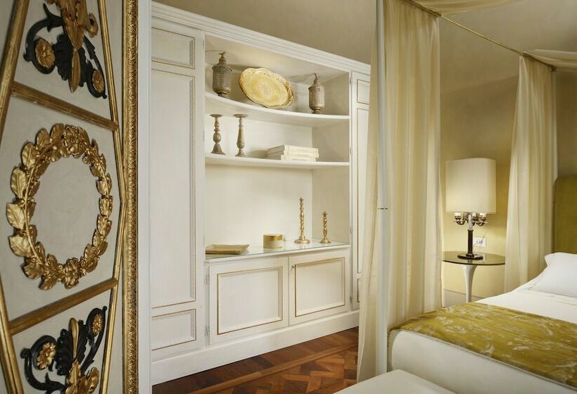 جناح, Grand Hotel Minerva