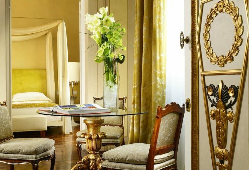 جناح, Grand Hotel Minerva