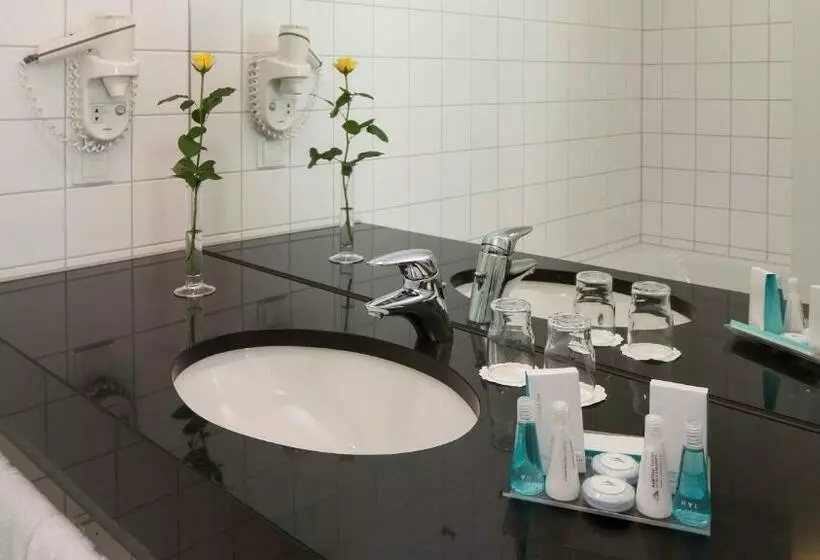 اتاق خانوادگی, Austria Trend Hotel Europa Wien