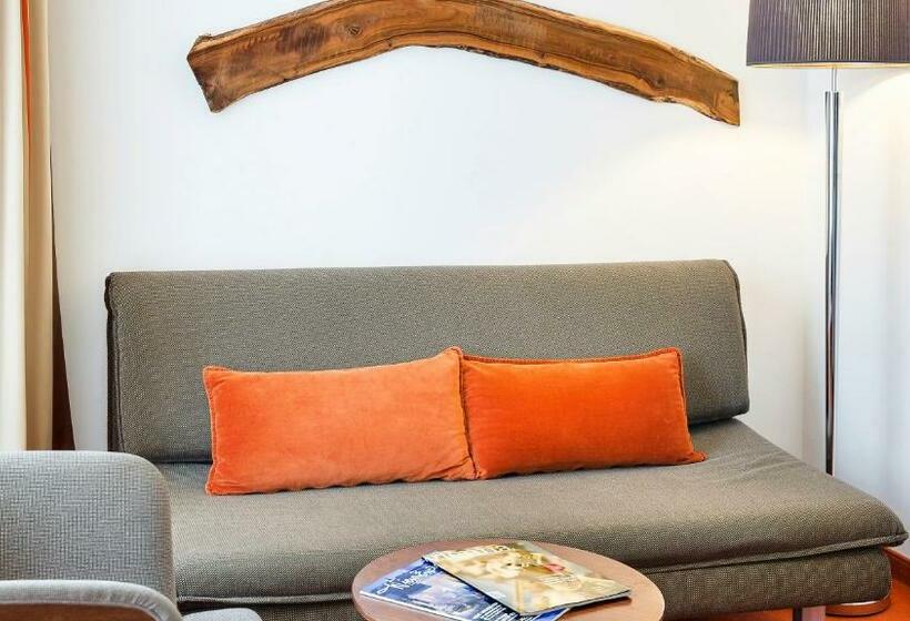 家庭间, Austria Trend Hotel Europa Wien