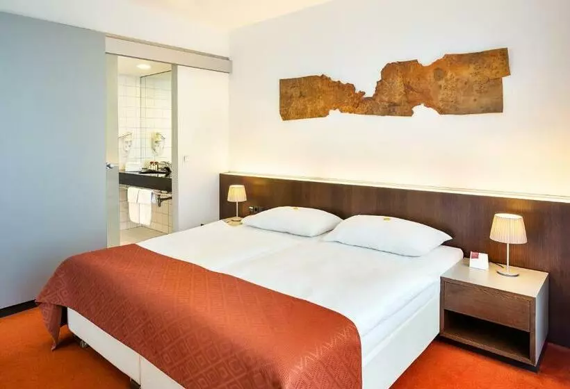 سوییت, Austria Trend Hotel Europa Wien