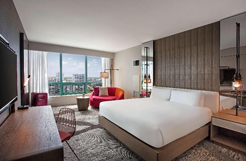 غرفة بريميوم مطلة على المدينة, Grand Hotel Minerva