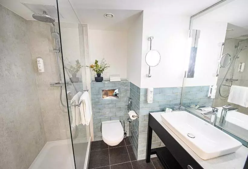 سوییت خانوادگی, Holiday Inn Lübeck, An Ihg