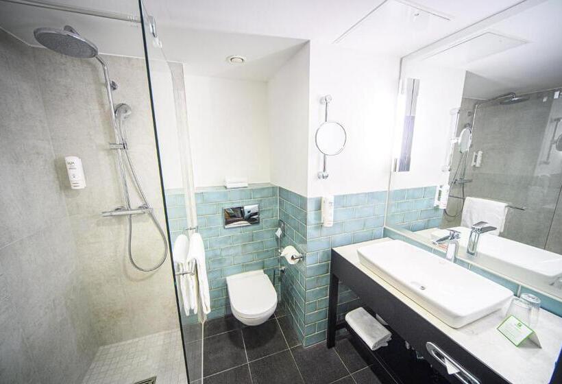 חדר סופריור, Holiday Inn Lübeck, An Ihg