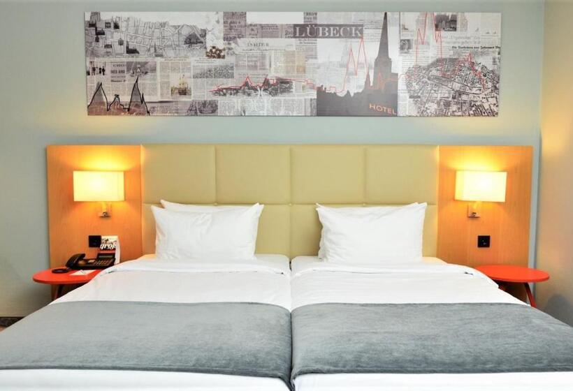 חדר סופריור, Holiday Inn Lübeck, An Ihg