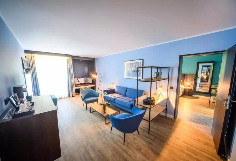 سوییت اجرایی, Holiday Inn Lübeck, An Ihg