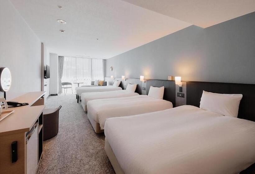 اتاق استاندارد چهار تخته, Kyoto Tower