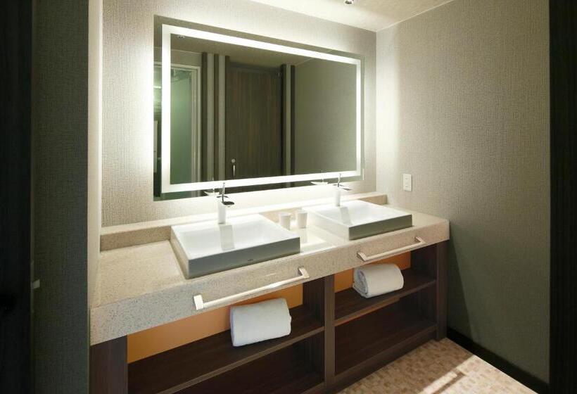 اتاق استاندارد, Kyoto Tower