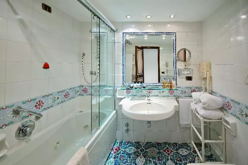 سوییت با چشم‌انداز دریا, Punta Molino Beach Resort And Thermal Spa
