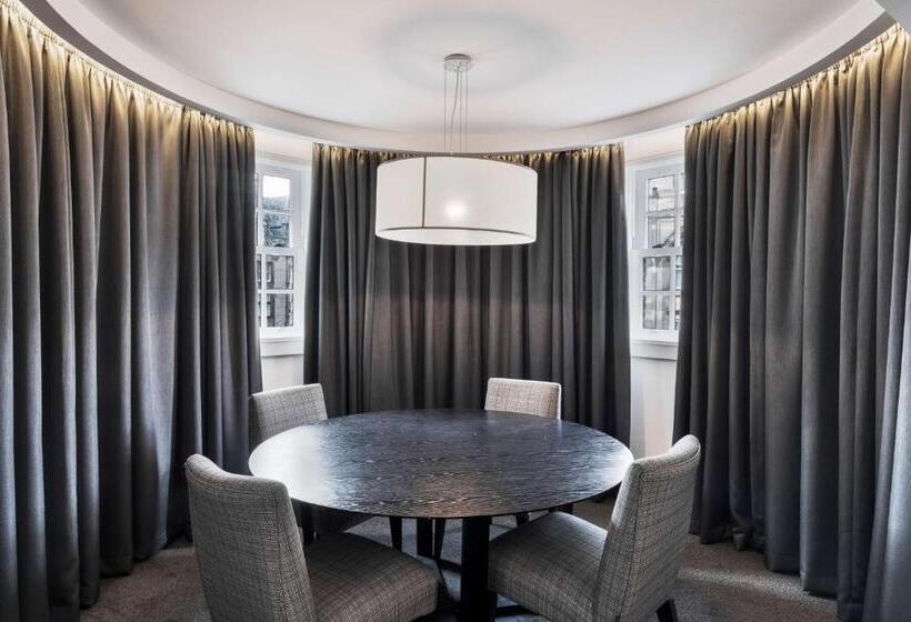 סוויטה מלכותית, Radisson Blu Hotel, Edinburgh City Centre
