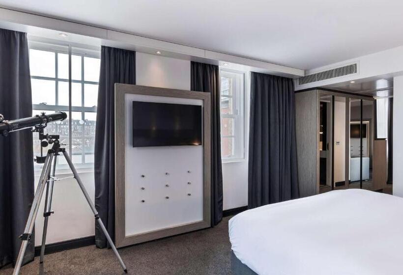 주니어 스위트, Radisson Blu Hotel, Edinburgh City Centre