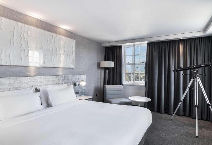 주니어 스위트, Radisson Blu Hotel, Edinburgh City Centre