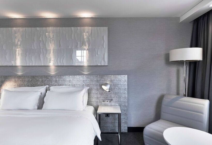 סוויטת ג'וניור, Radisson Blu Hotel, Edinburgh City Centre