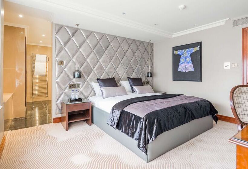 스위트, Radisson Blu Hotel, London Heathrow