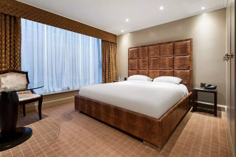 ジュニアスイート, Radisson Blu Hotel, London Heathrow