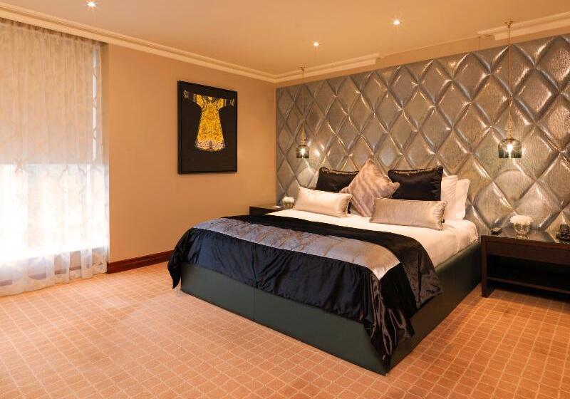 Люкс, Radisson Blu Hotel, London Heathrow