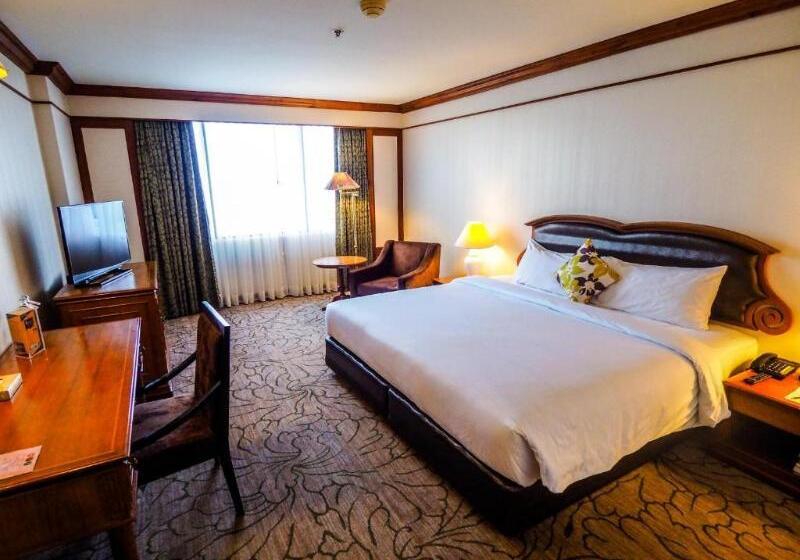 프리미엄 룸, Radisson Blu Hotel, London Heathrow