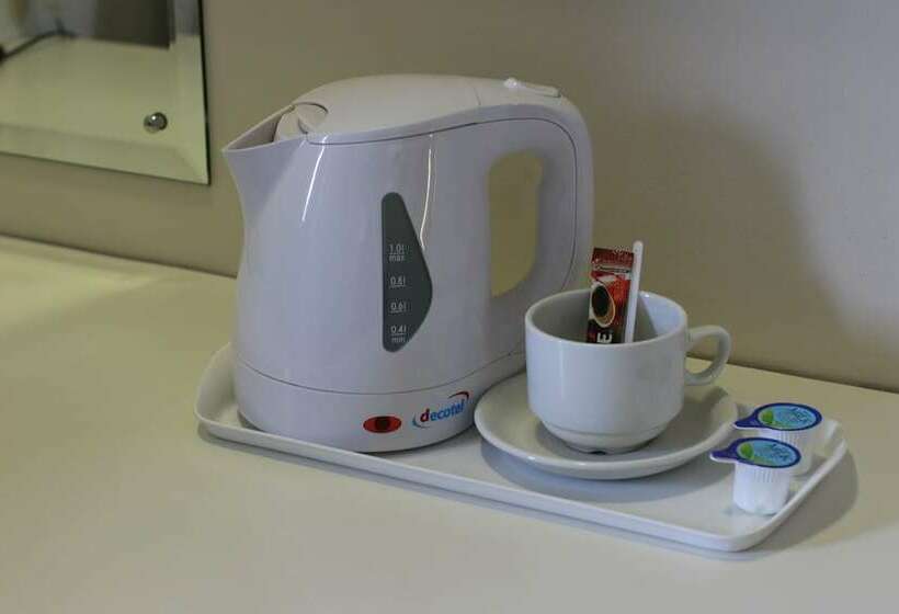 Номер Стандарт, St Giles London – A St Giles