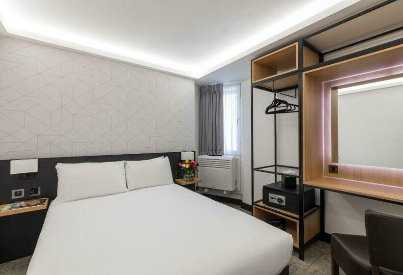Номер Superior, St Giles London – A St Giles