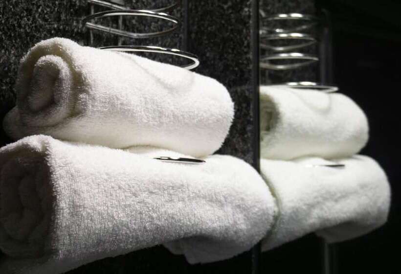 Классический Номер, St Giles London – A St Giles