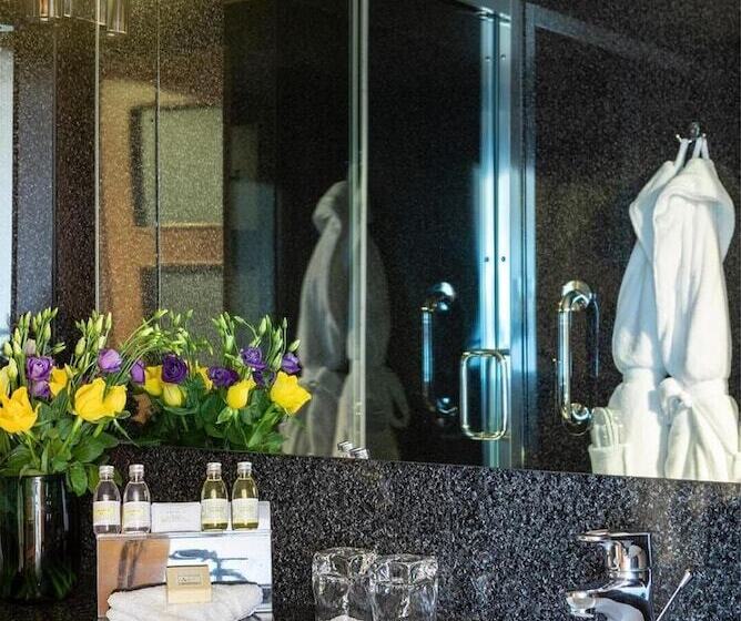 Номер Executive, St Giles London – A St Giles