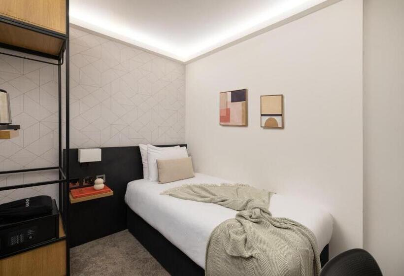 Номер Стандарт Индивидуальный, St Giles London – A St Giles