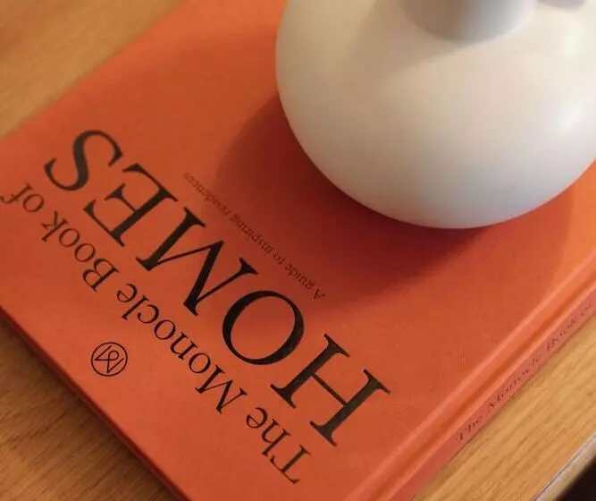 اتاق کلاسیک, St Giles London – A St Giles