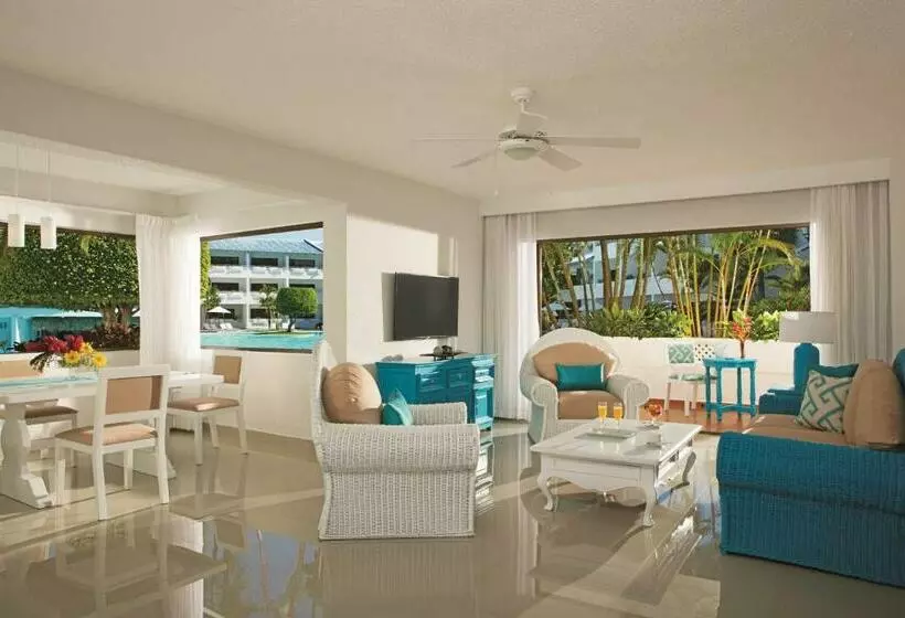 سوییت جونیور کلاب, Sunscape Puerto Plata All Inclusive