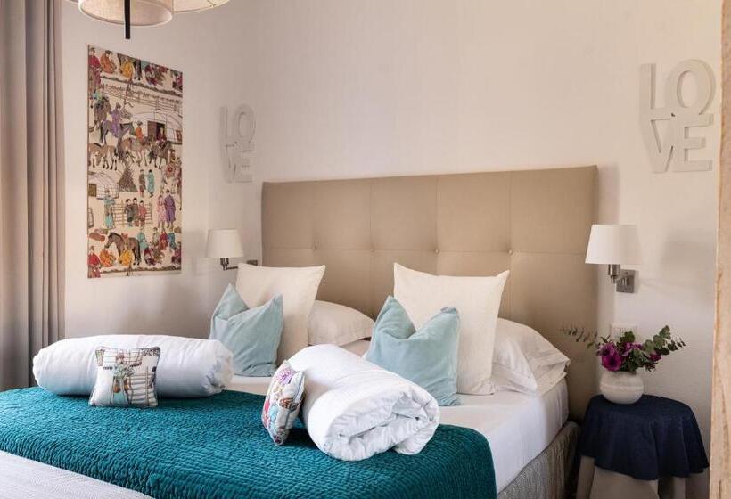 غرفة قياسية مزوَّدة بشُرفة, Villa Edera & La Torretta